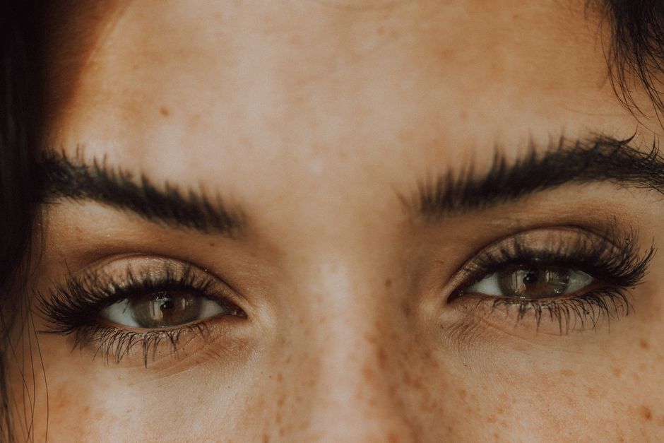 semi permanent makeup eyebrow microblading