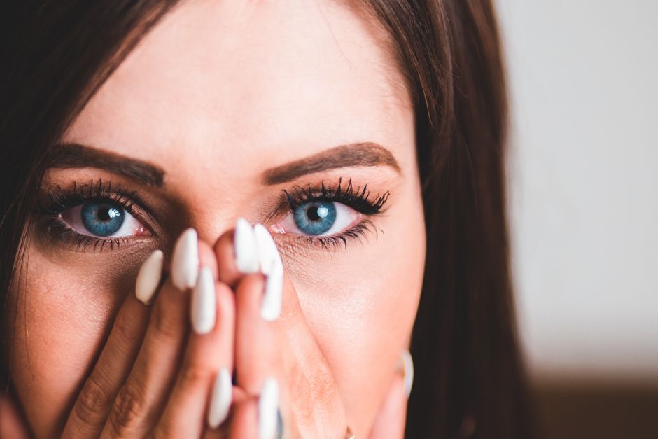 semi permanent makeup eyebrow microblading