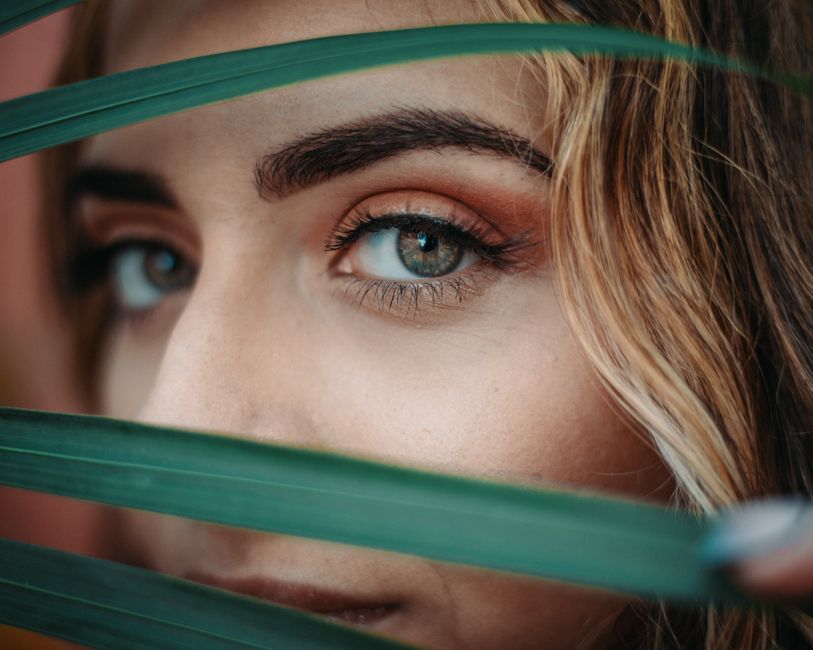 semi permanent makeup eyebrow microblading